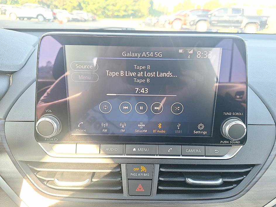 Certified 2025 Nissan Altima 2.5 SV FWD image 17