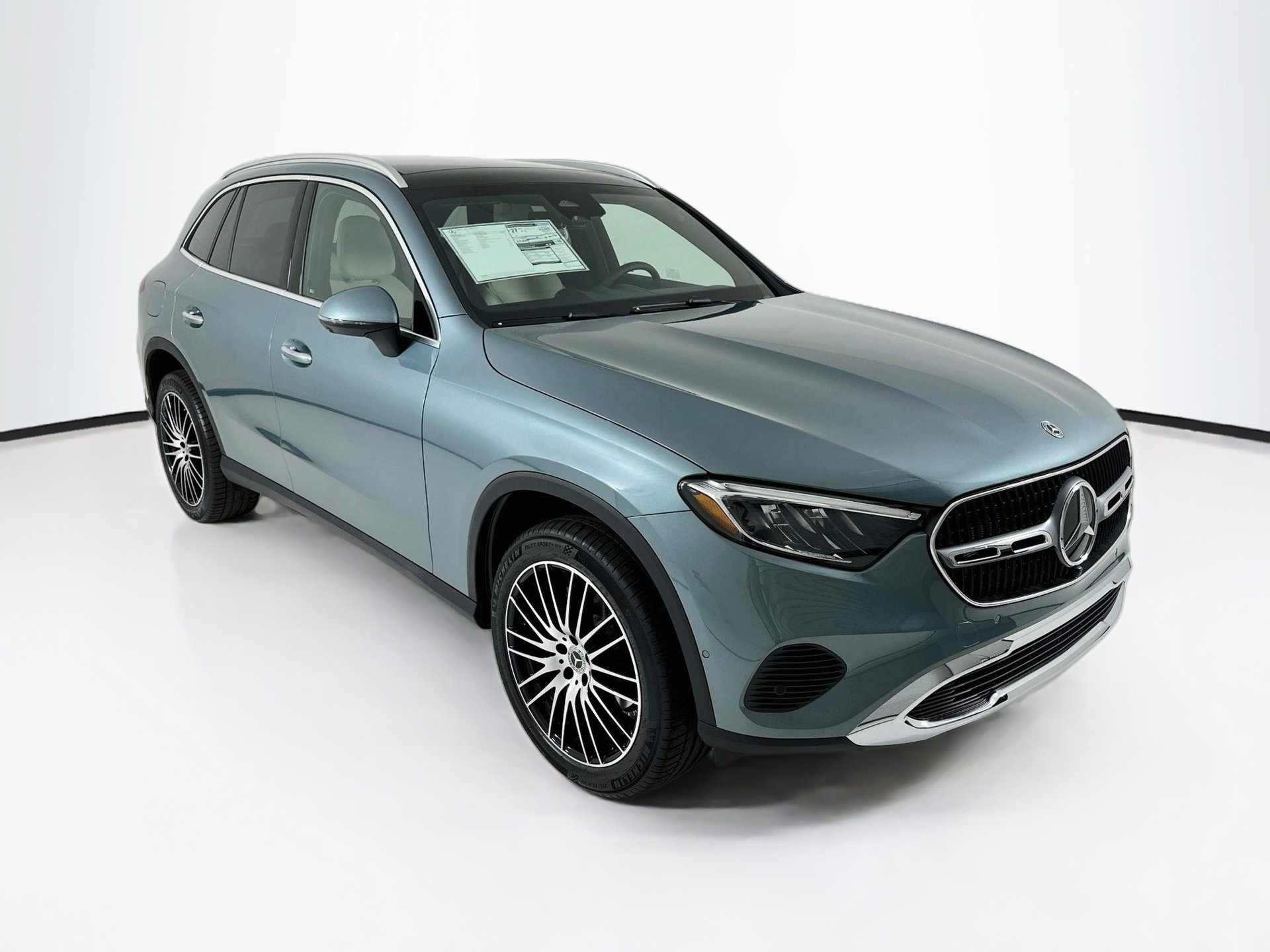New 2027 Mercedes-Benz GLC 300 image 1