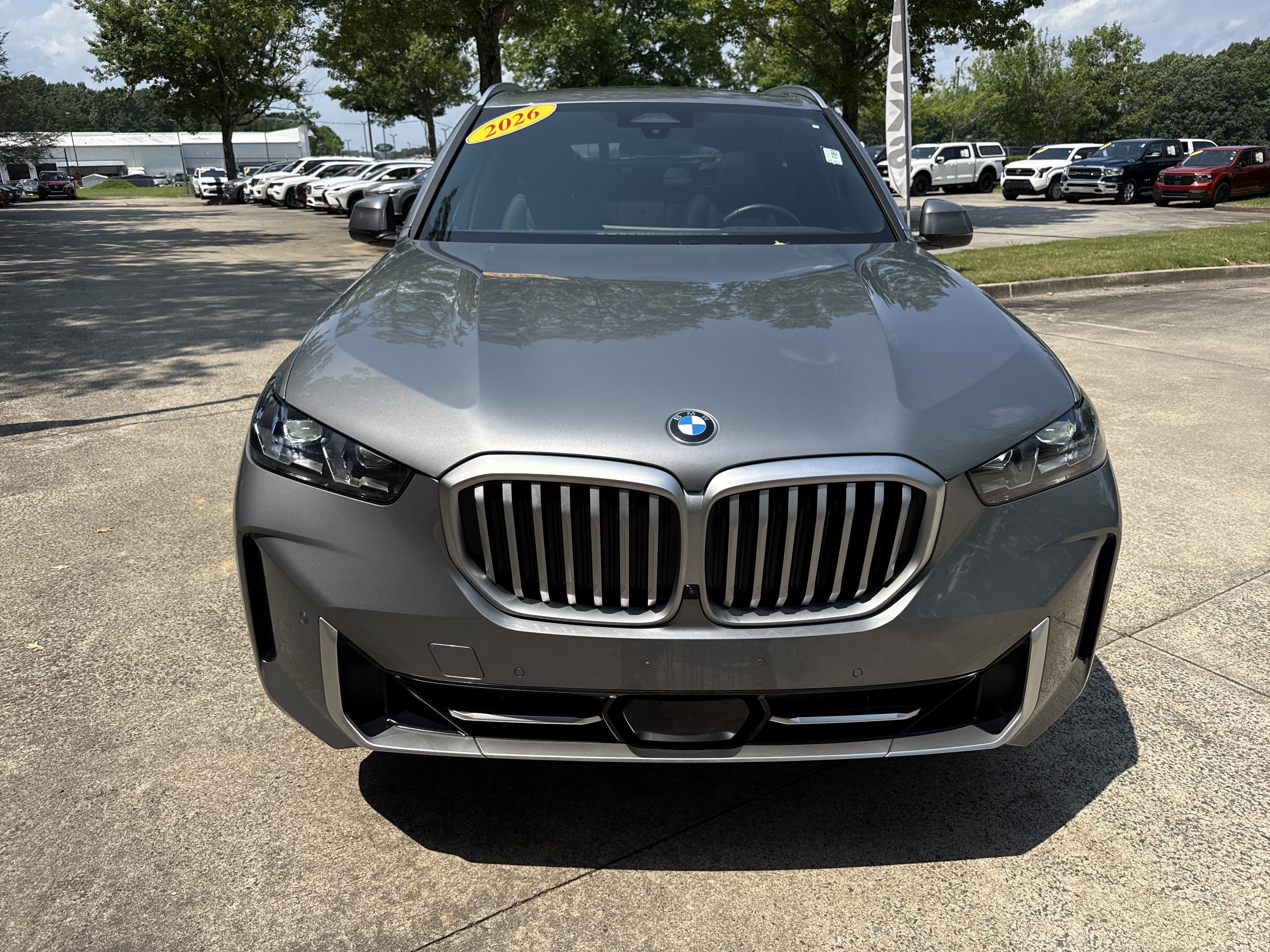 Used 2026 BMW X5 xDrive40i AWD/4WD image 2