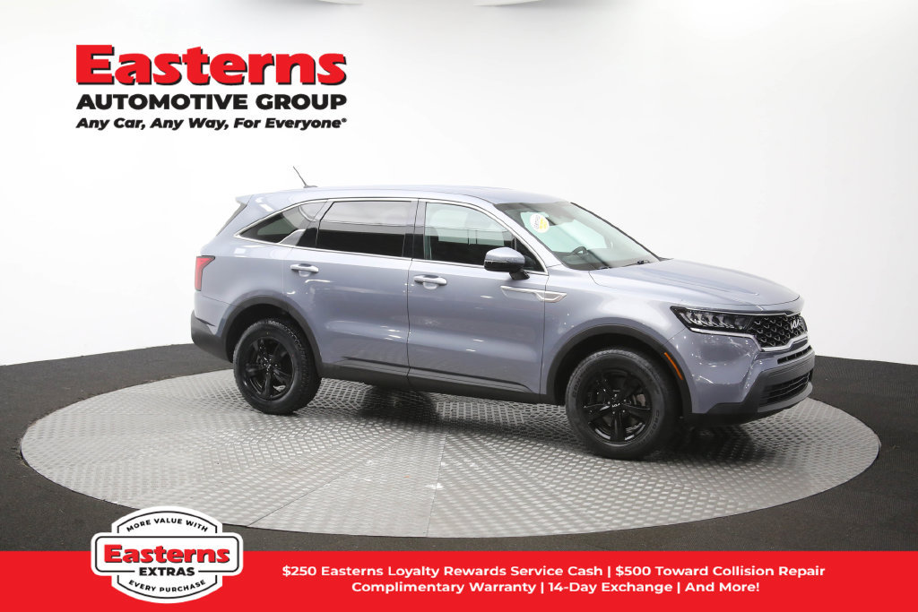 Used 2023 Kia Sorento LX AWD/4WD image 47