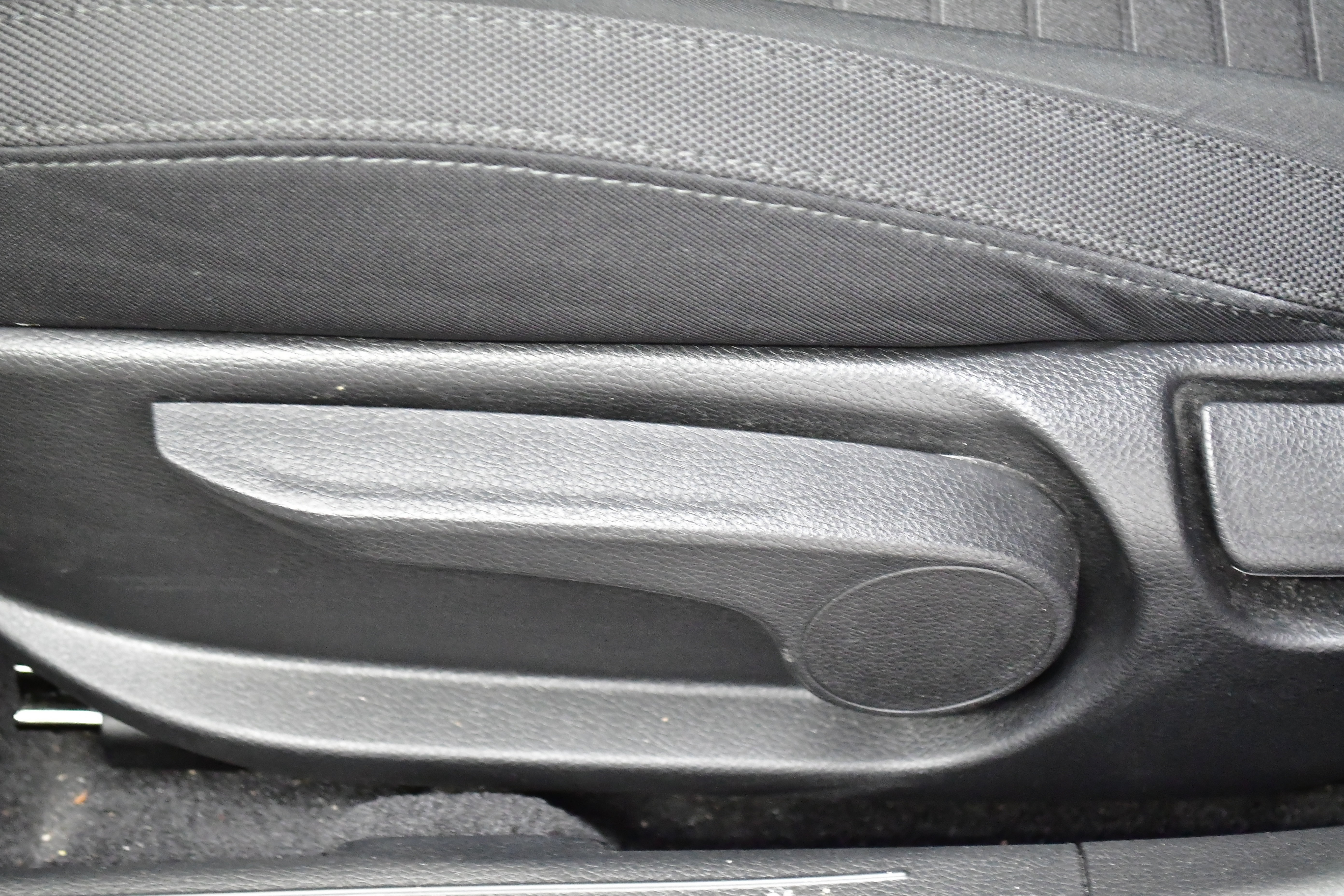 Used 2025 Kia K5 LXS image 12