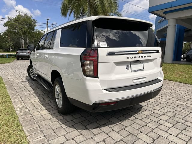 Used 2021 Chevrolet Suburban LS RWD image 12