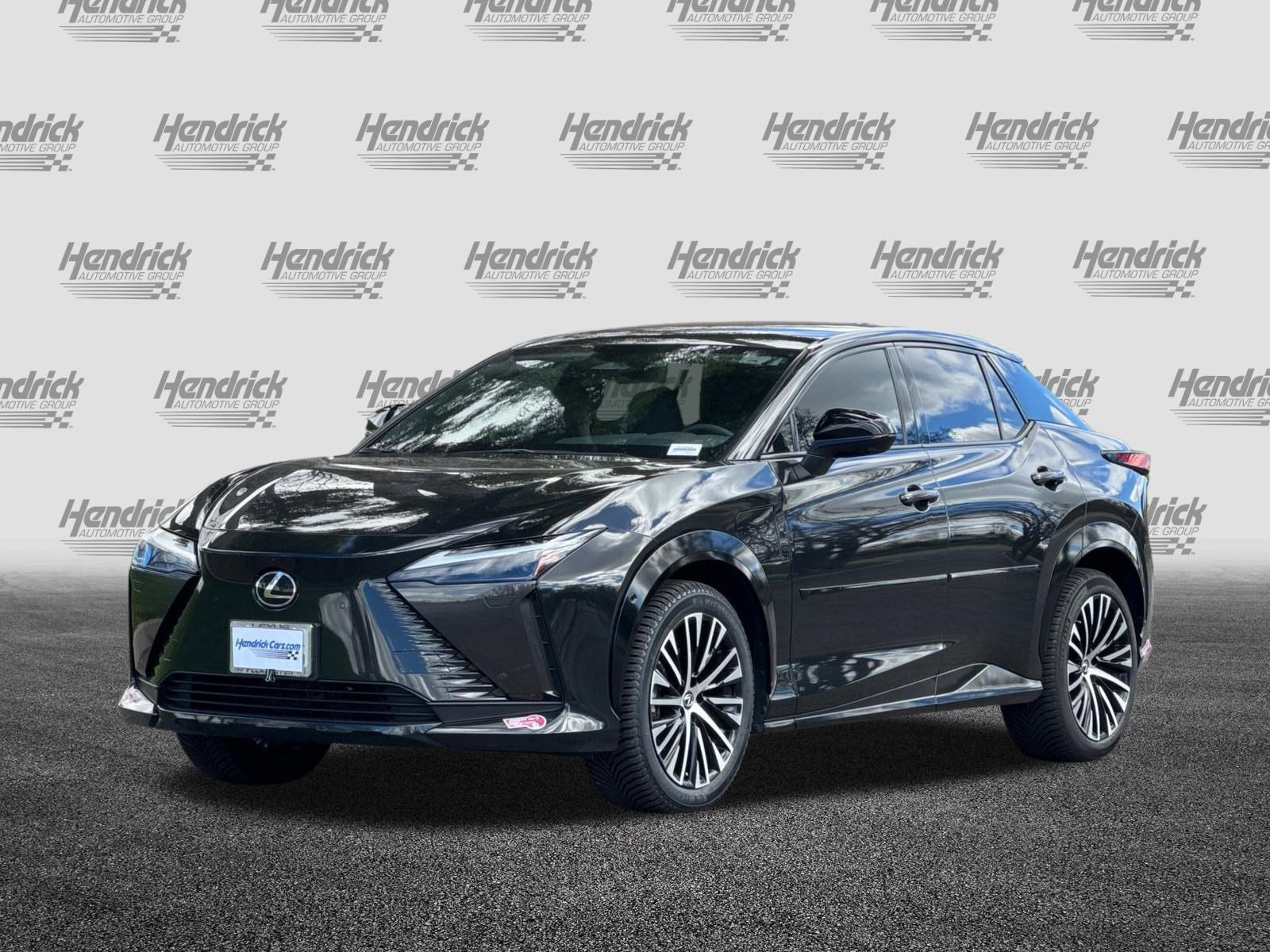 Used 2023 Lexus RZ 450e Premium w/ Technology Package image 9