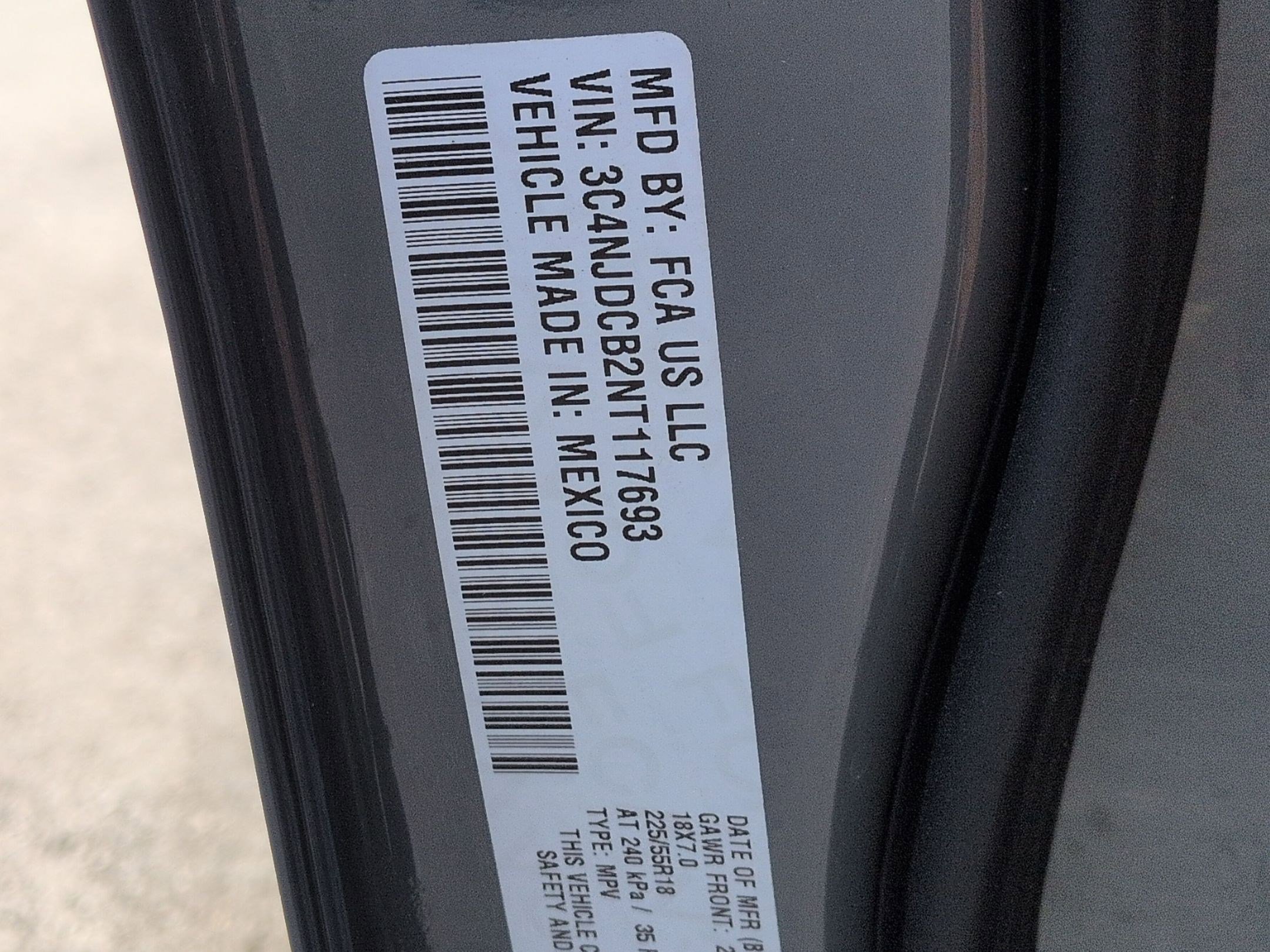 Used 2022 Jeep Compass Limited w/ Sun and Sound Group image 23