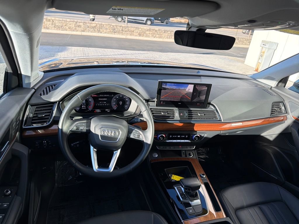 Used 2023 Audi Q5 2.0T Premium Plus w/ Premium Plus Package image 13