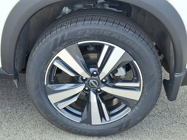 Used 2023 Nissan Rogue SL w/ SL Premium Package image 30