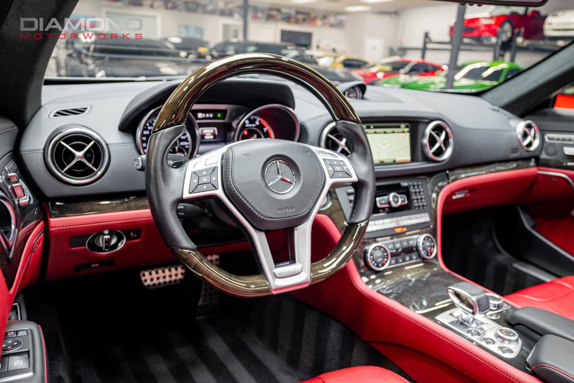 Used 2015 Mercedes-Benz SL 63 AMG image 16