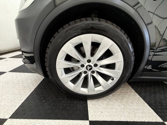 Used 2018 Tesla Model X 75D AWD/4WD image 10