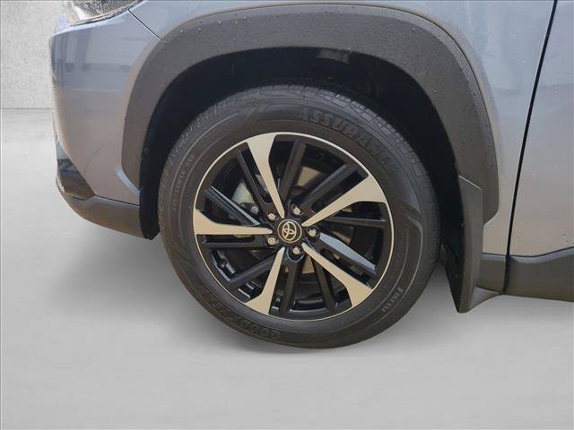 Certified 2024 Toyota Corolla Cross AWD Hybrid w/ Convenience Package image 24