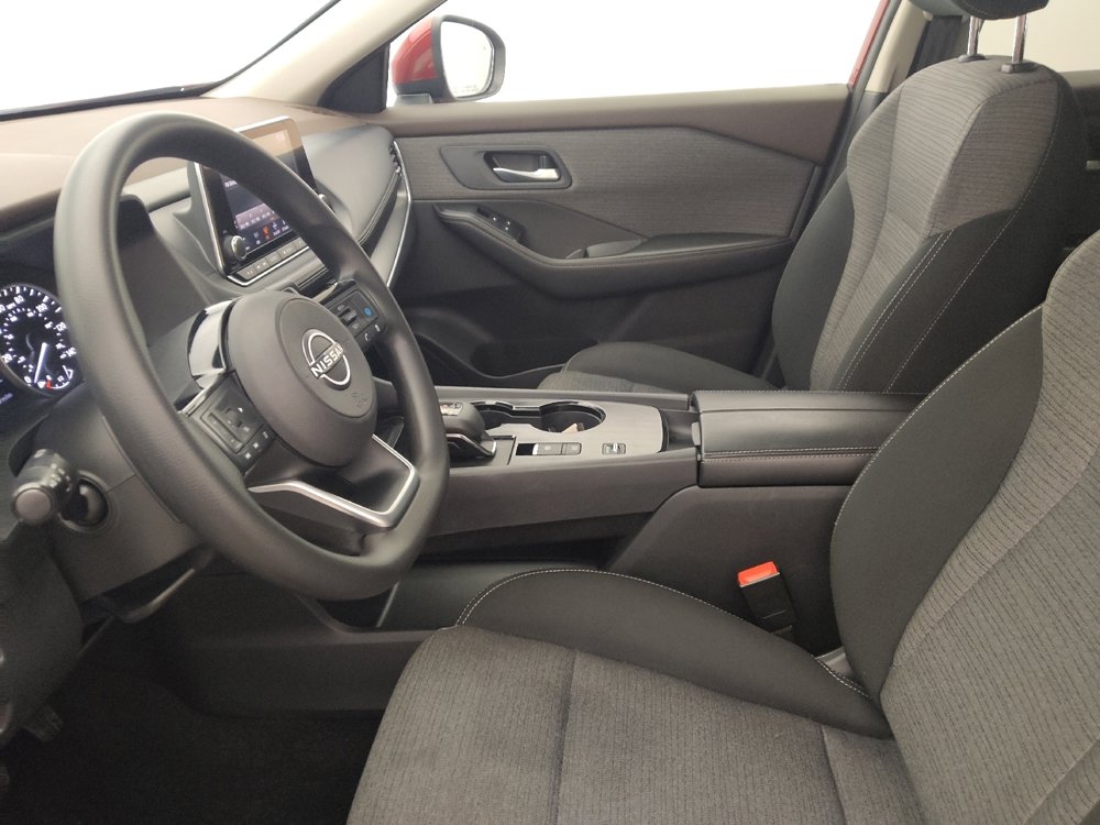 Used 2022 Nissan Rogue SV image 17