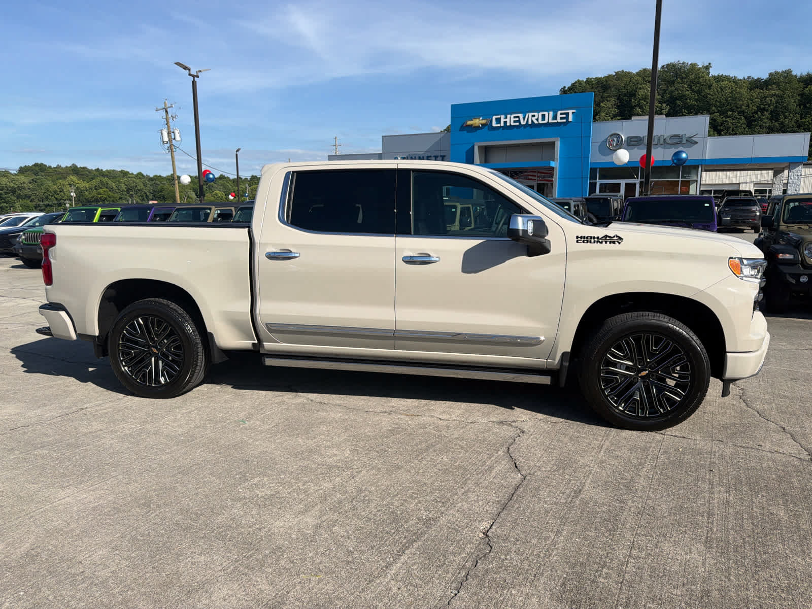 New 2026 Chevrolet Silverado 1500 High Country AWD/4WD image 2