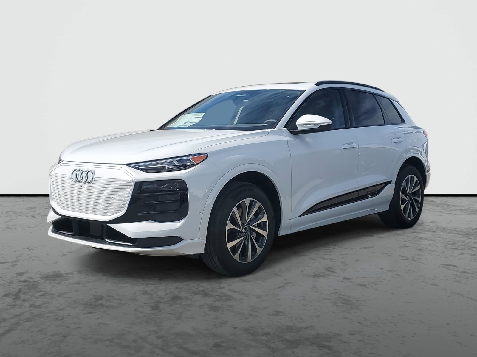 New 2025 Audi Q6 e-tron Premium AWD/4WD image 2