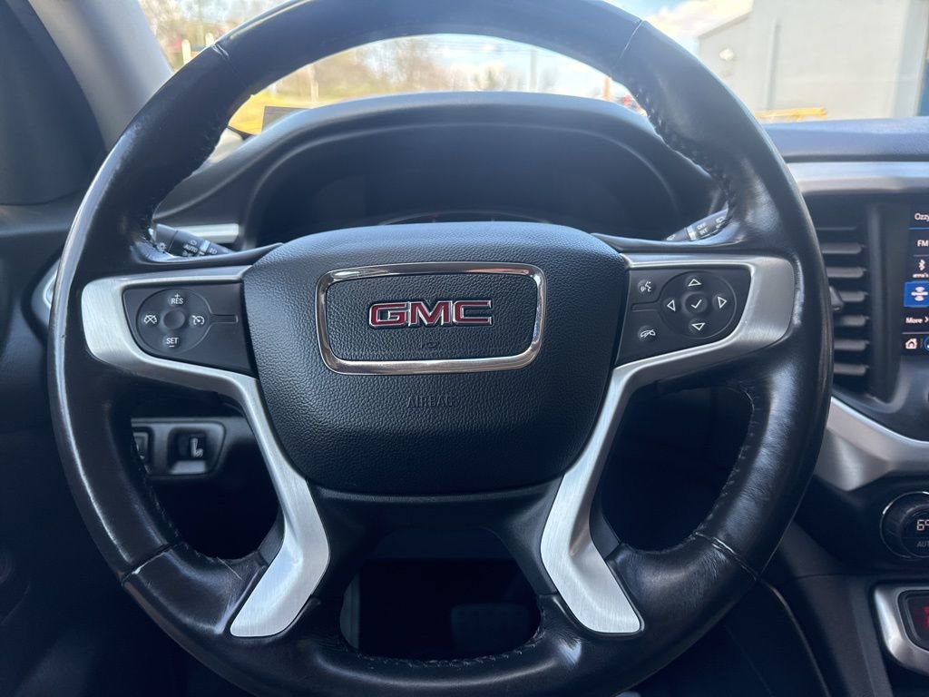 Used 2020 GMC Acadia SLT image 25