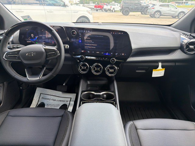 Used 2026 Chevrolet Blazer EV LT w/ Super Cruise Package FWD image 24