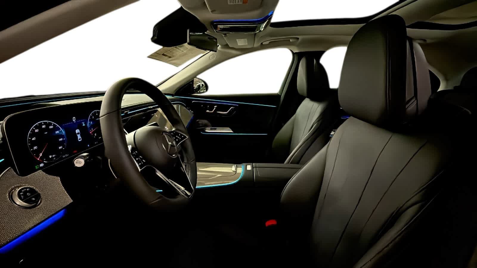 New 2026 Mercedes-Benz E 450 4MATIC Sedan image 4