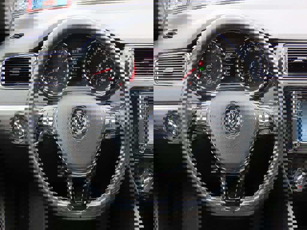 Used 2016 Volkswagen Jetta Sport w/ Lighting Package image 18