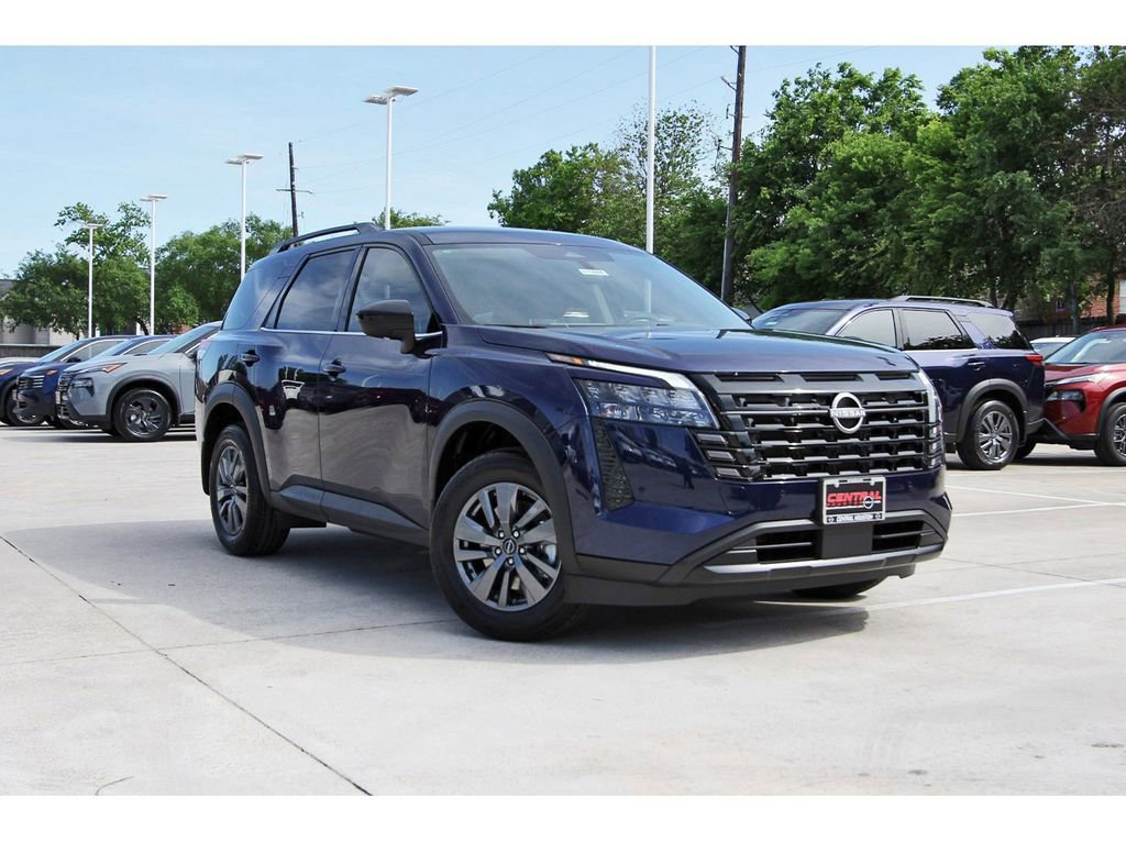 New 2026 Nissan Pathfinder SV