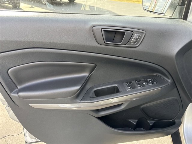 Used 2021 Ford EcoSport SES image 22