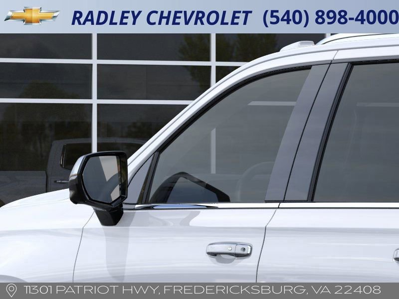 New 2026 Chevrolet Suburban Premier image 12