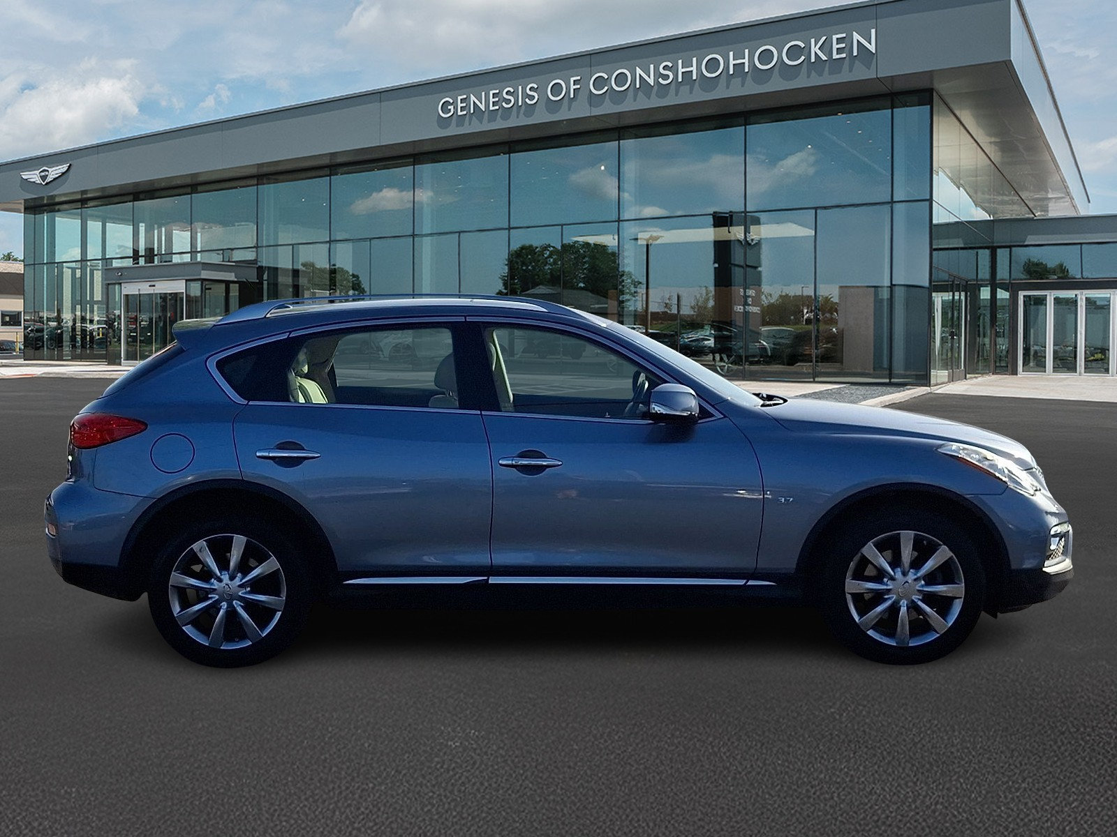 Used 2016 INFINITI QX50 AWD w/ Premium Package image 7