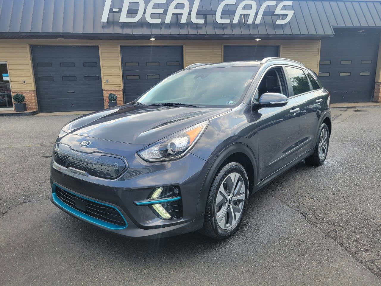 Used 2019 Kia Niro EX w/ Cold Weather Package 2.0 image 38