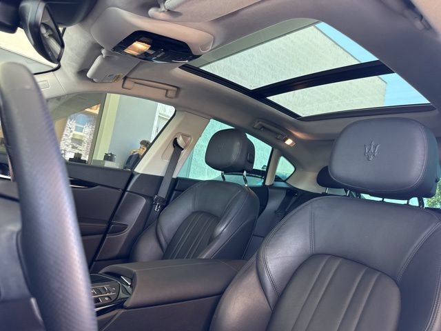 Certified 2022 Maserati Levante GT AWD/4WD image 15