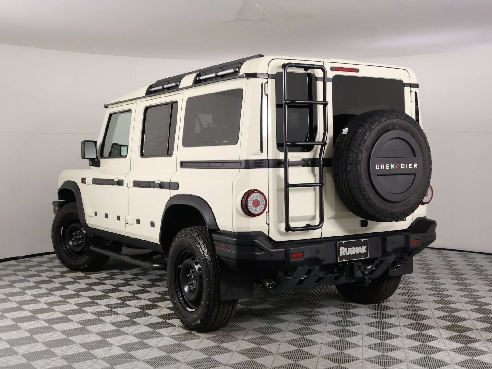 New 2026 INEOS Grenadier Station Wagon AWD/4WD image 3