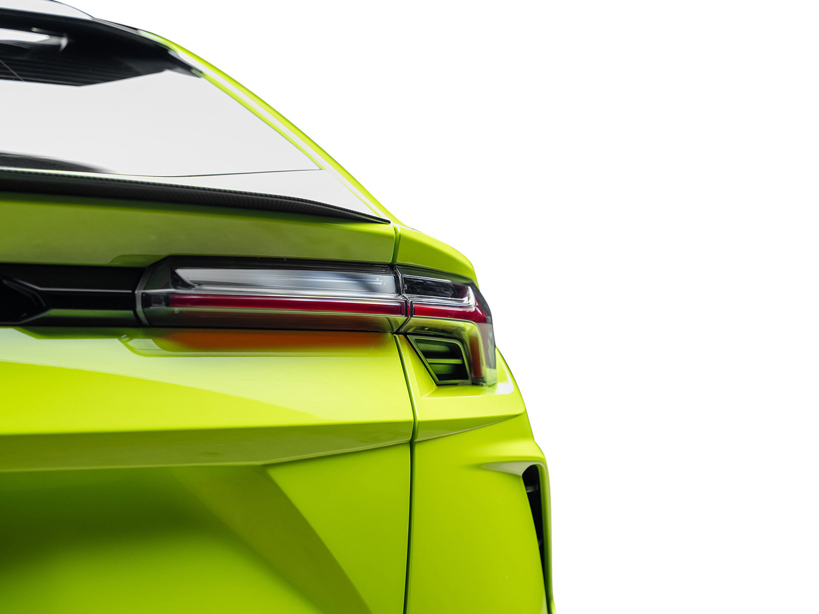 Used 2022 Lamborghini Urus AWD/4WD image 14