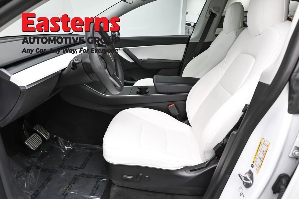 Used 2020 Tesla Model Y Long Range image 14