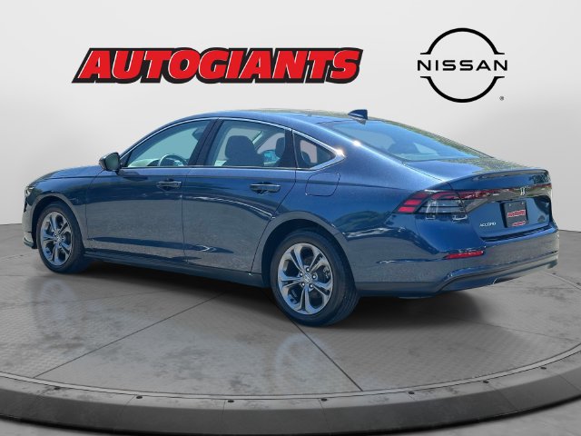 Used 2024 Honda Accord SE image 7
