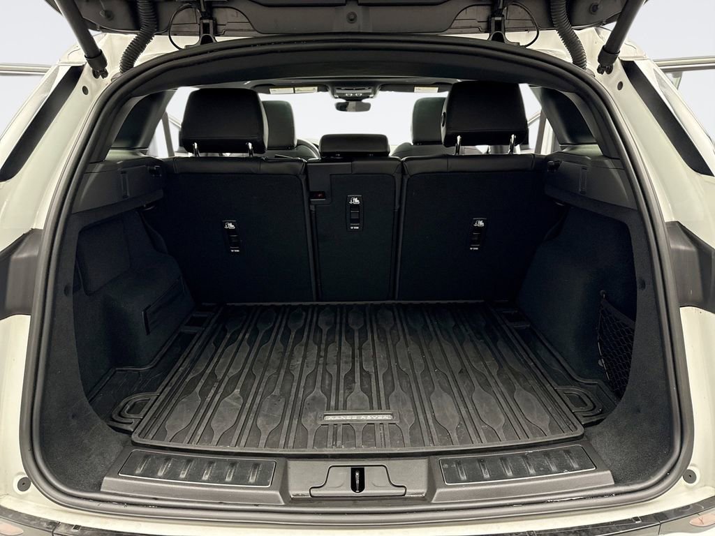 Used 2023 Land Rover Range Rover Evoque R-Dynamic S image 18