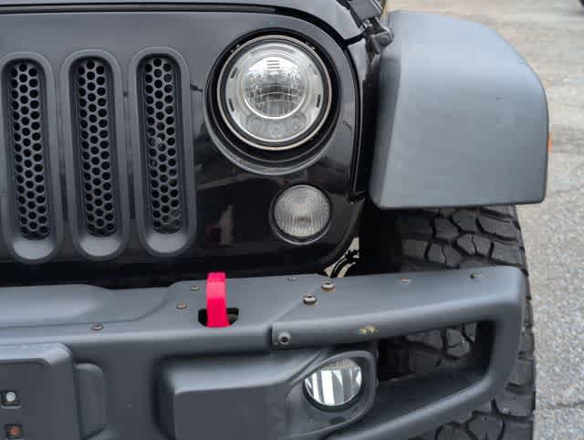 Used 2017 Jeep Wrangler Unlimited Rubicon AWD/4WD image 11