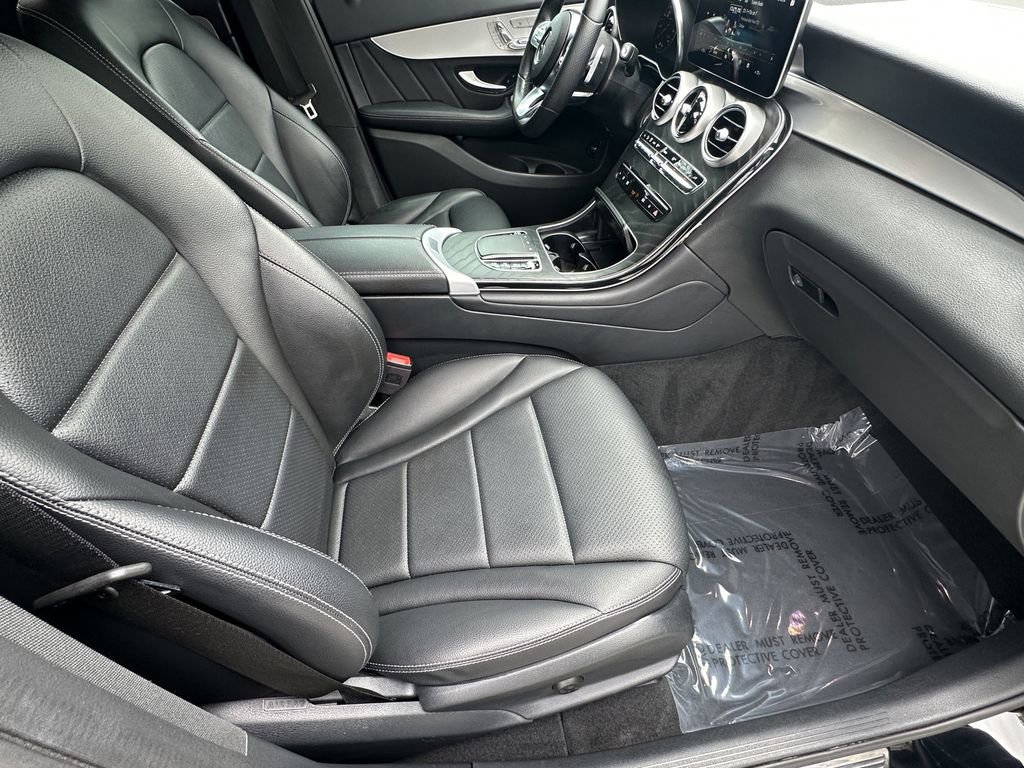 Certified 2022 Mercedes-Benz GLC 300 image 15