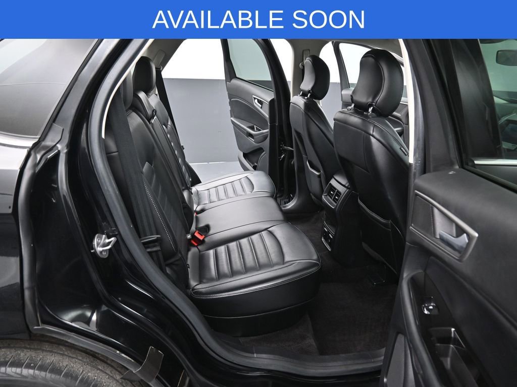 Used 2016 Ford Edge SEL w/ Equipment Group 201A image 25