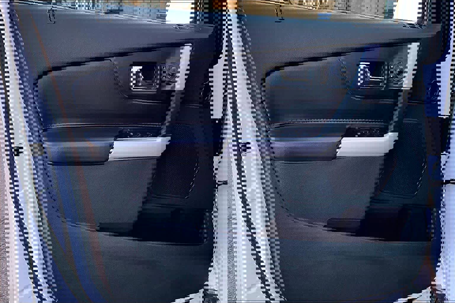 Used 2014 Ford Edge Limited w/ Equipment Group 302A image 22