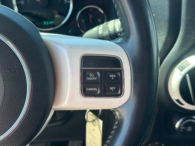 Used 2015 Jeep Wrangler Unlimited Sahara AWD/4WD image 5