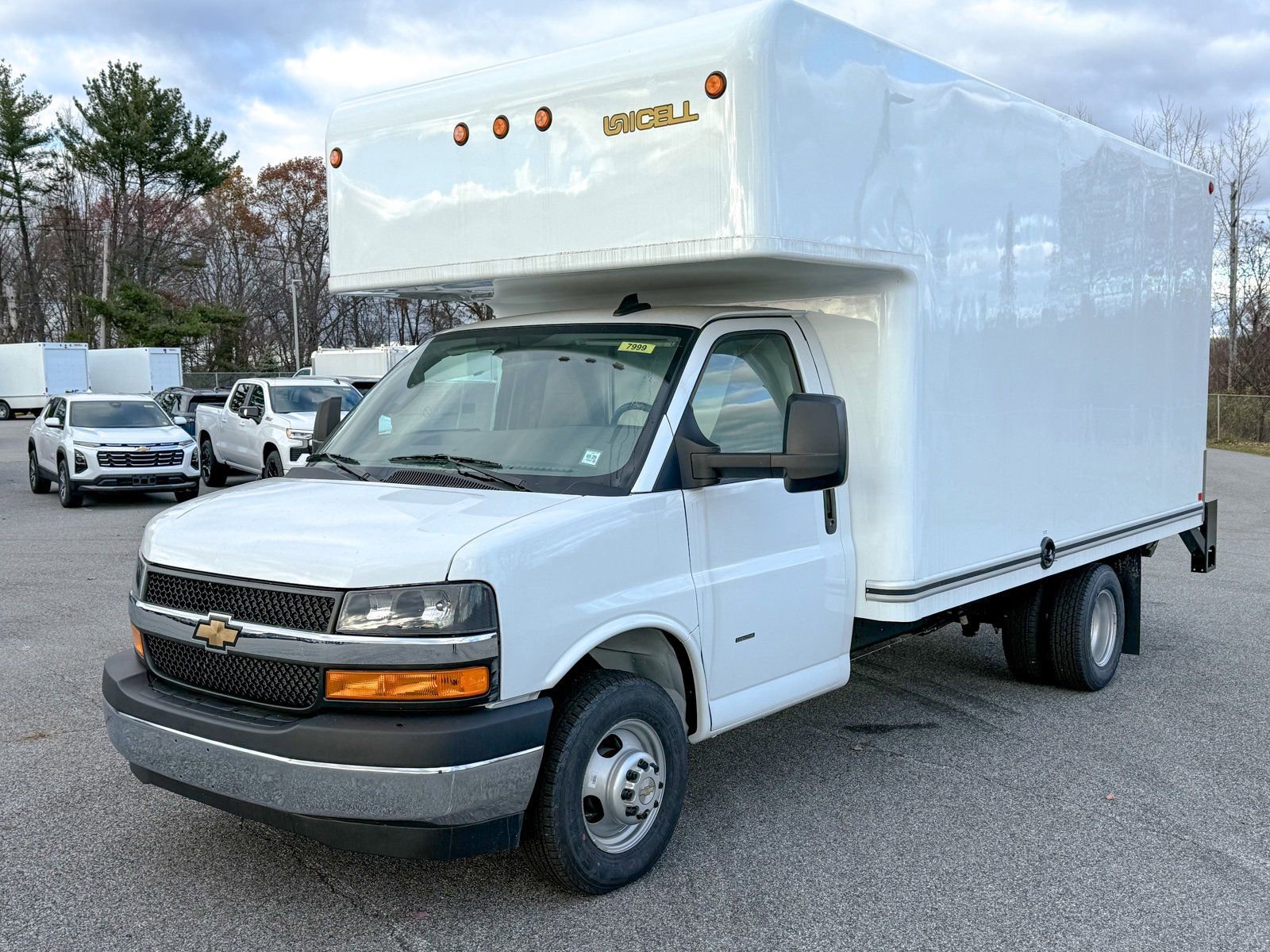 New 2025 Chevrolet Express 3500 1WT w/ Power Convenience Package image 6