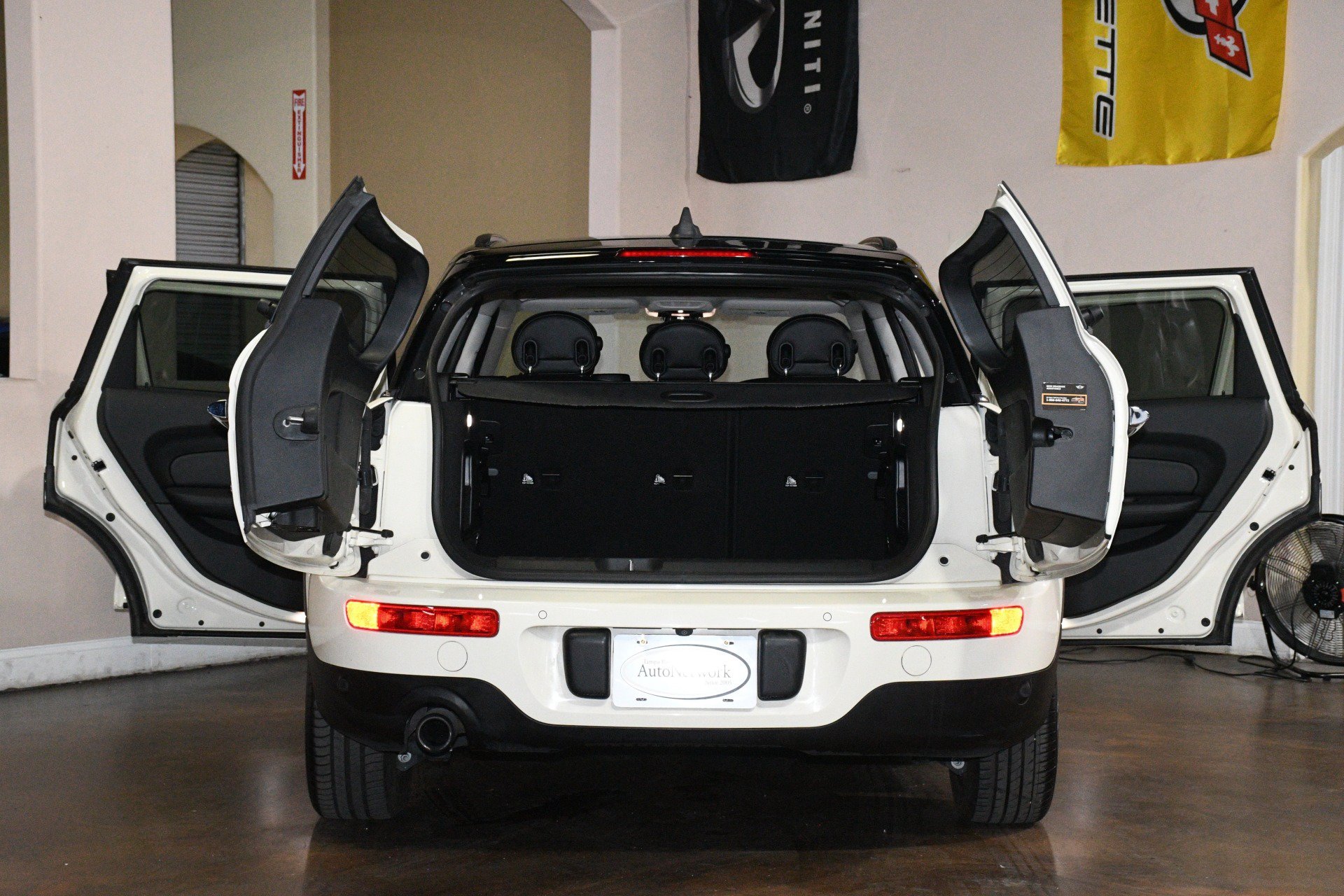 Used 2016 MINI Cooper Clubman FWD image 88