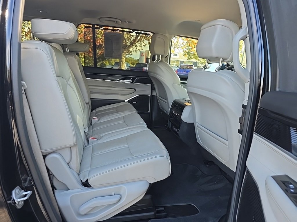 Used 2022 Jeep Wagoneer Series I w/ Convenience Group I image 14