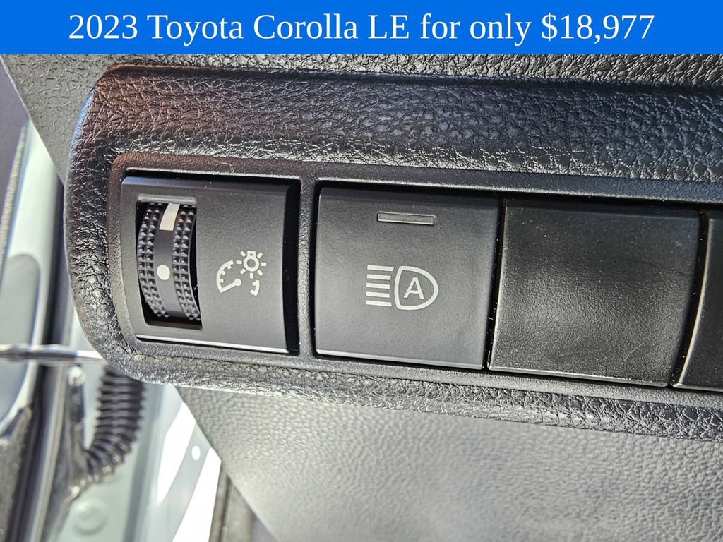 Used 2023 Toyota Corolla LE FWD image 22
