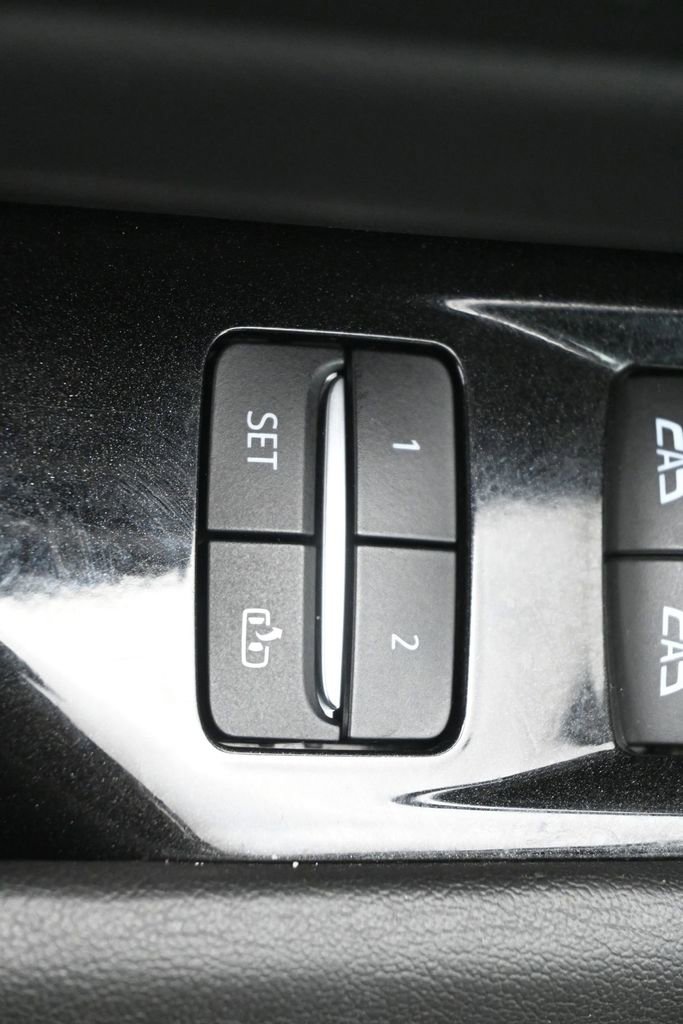 Used 2021 Cadillac Escalade Sport w/ Driver Assist Tech Package image 15