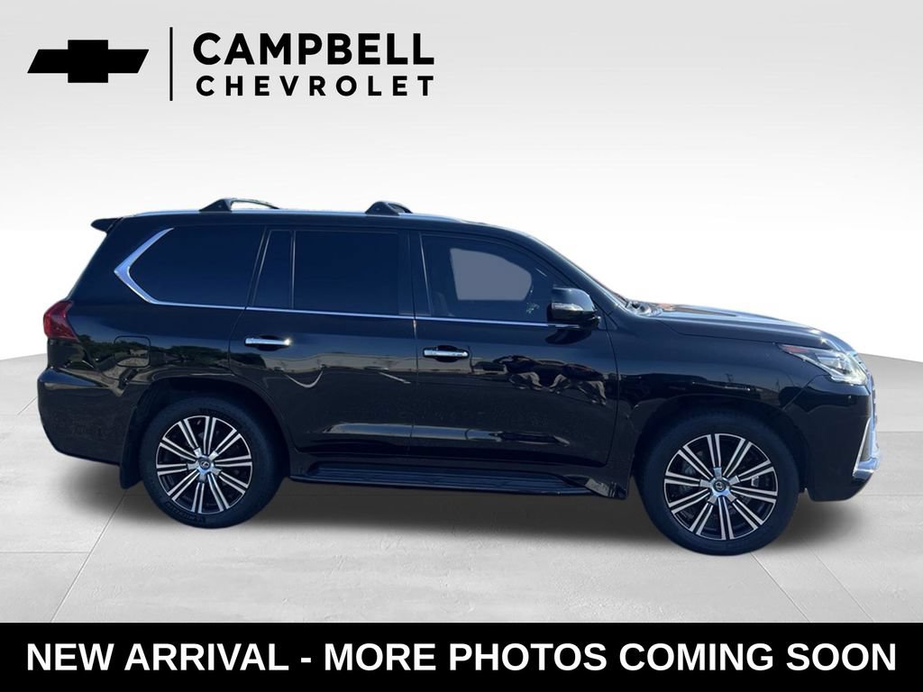 Used 2021 Lexus LX 570 4WD w/ Luxury Package image 6