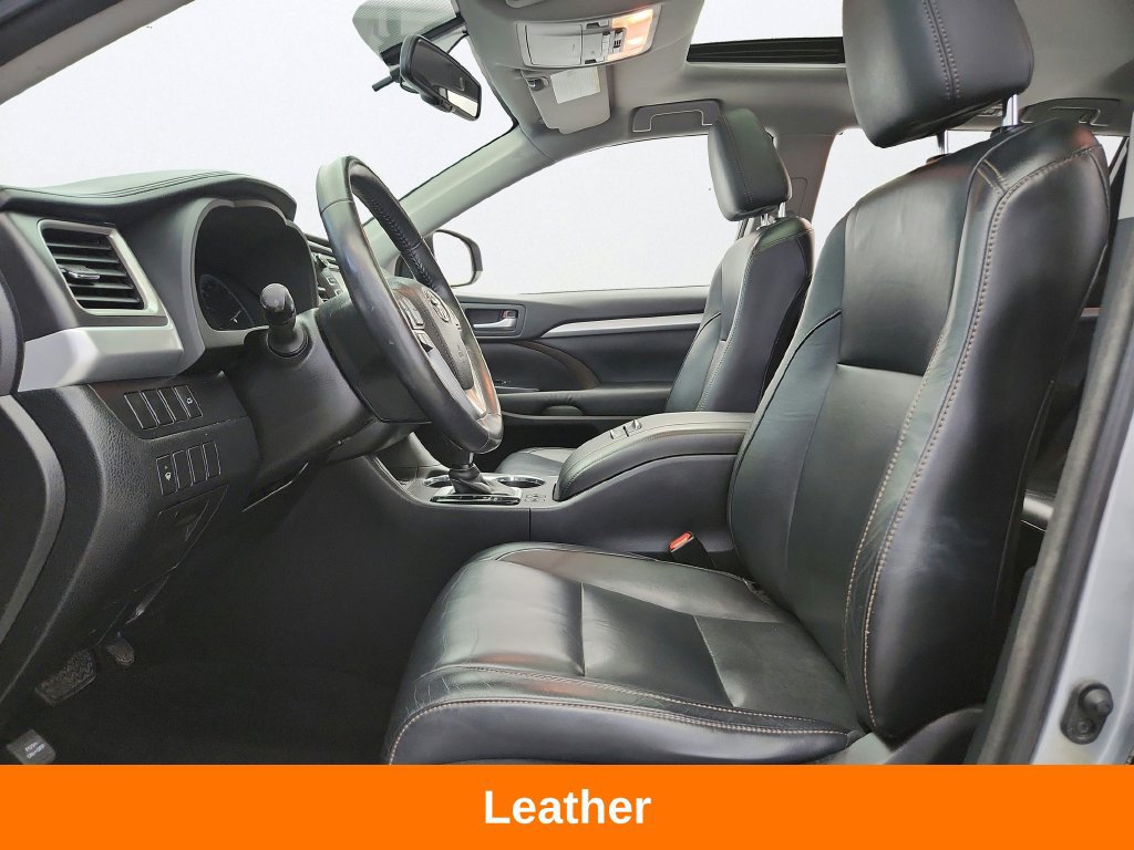 Used 2015 Toyota Highlander XLE AWD/4WD image 10