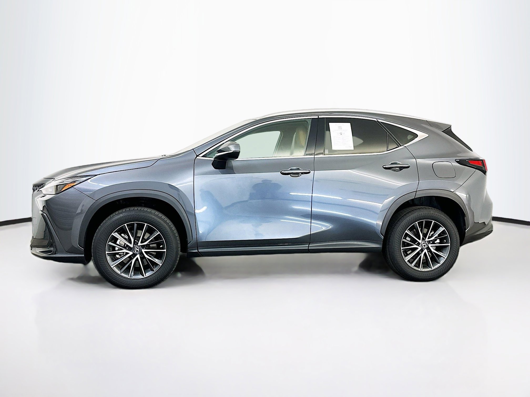 Used 2023 Lexus NX 350 AWD w/ Cold Area Package image 4