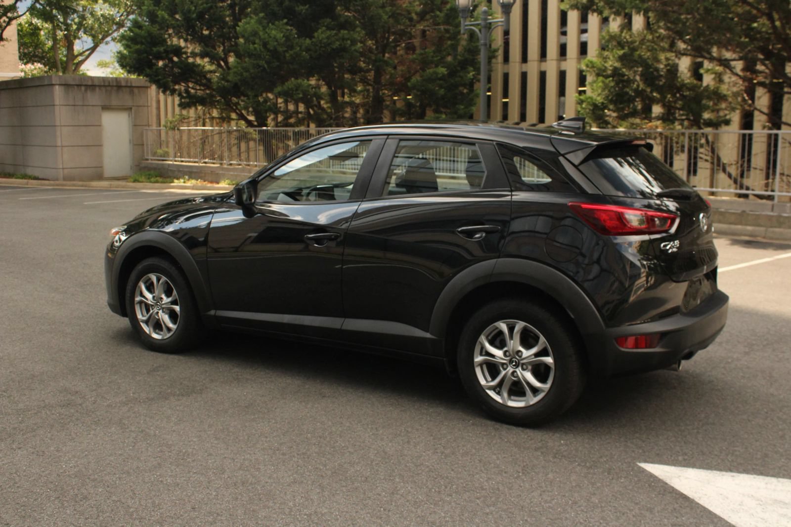 Used 2017 MAZDA CX-3 Sport AWD/4WD image 9