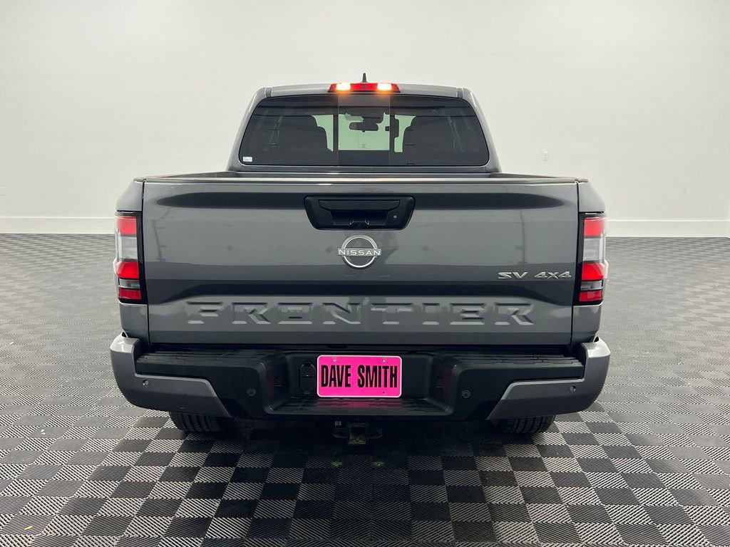 Used 2024 Nissan Frontier SV w/ Technology Package AWD/4WD image 10
