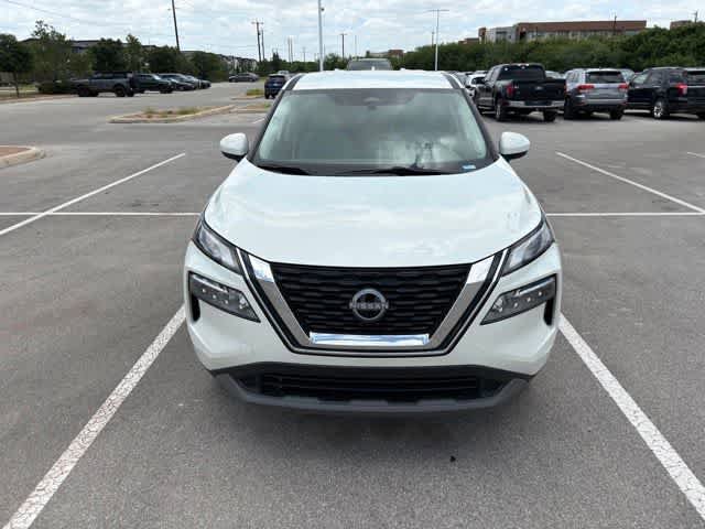 Used 2023 Nissan Rogue SV FWD image 8