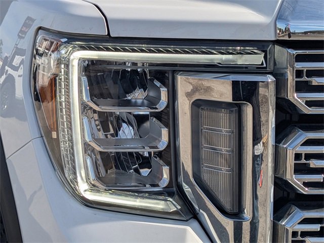 Used 2021 GMC Sierra 2500 Denali w/ Denali Ultimate Package image 9