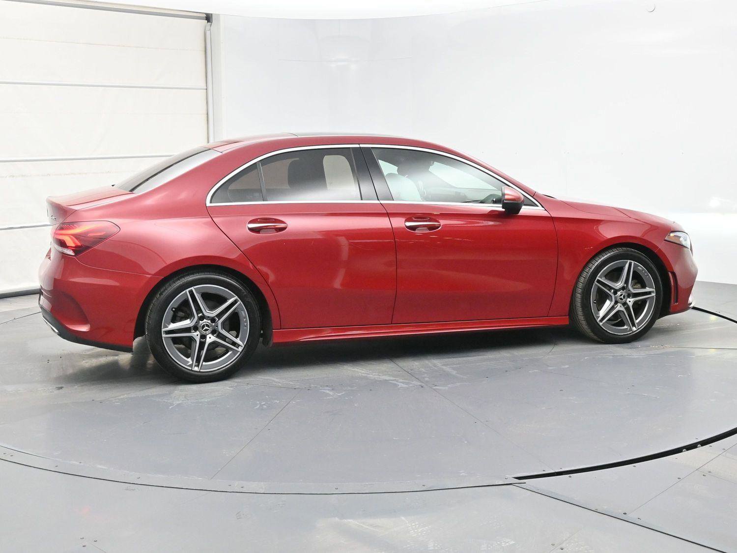 Used 2022 Mercedes-Benz A 220 4MATIC image 30