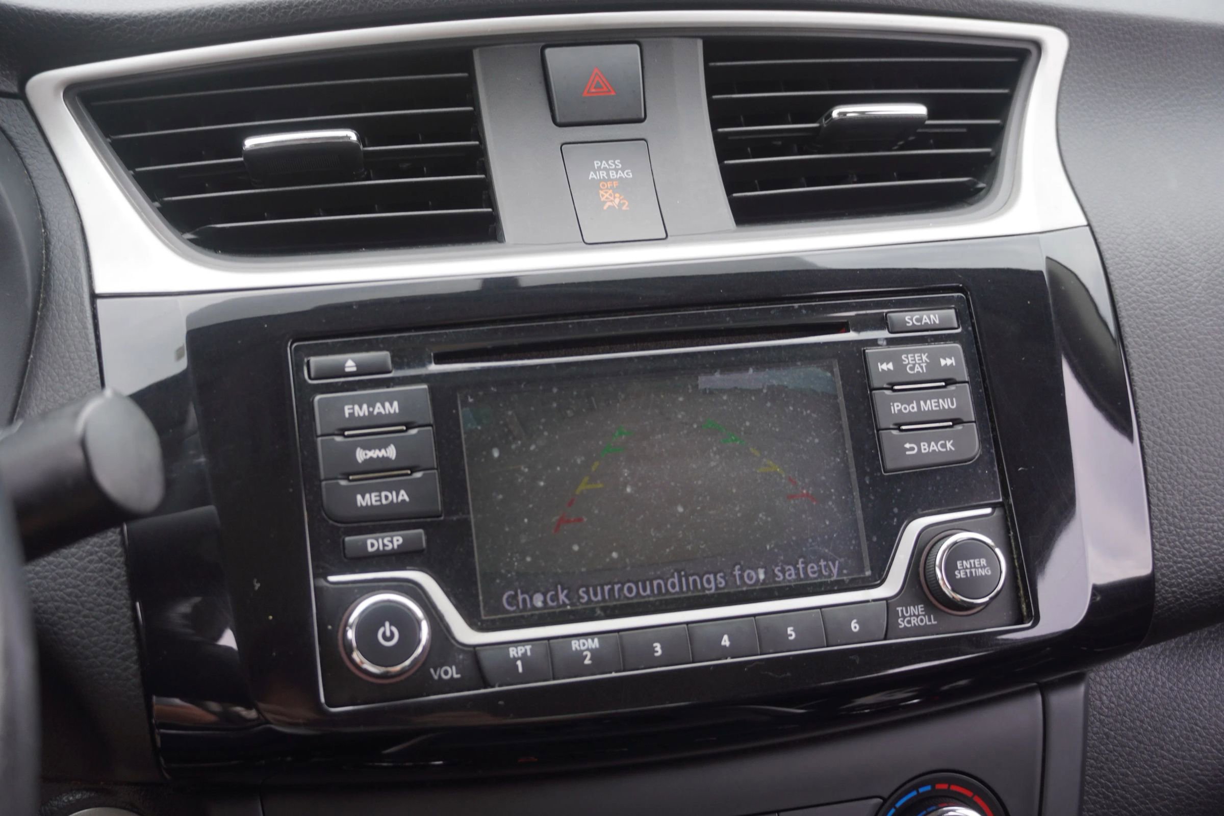 Used 2017 Nissan Sentra SV image 27